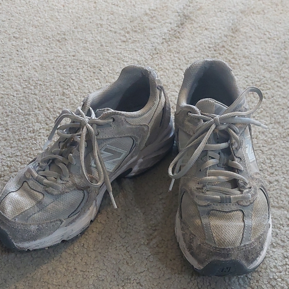 New Balance 53pSilver and Gray Running Shoes